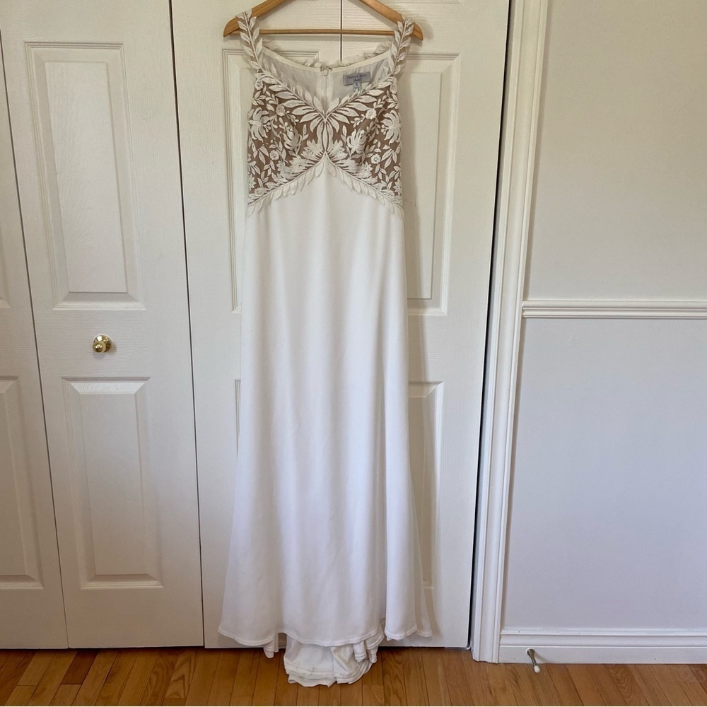 Tadashi Shoji NWT Lace Illusion Off The Shoulder Crepe Bridal Wedding Gown 8 - Picture 7 of 16